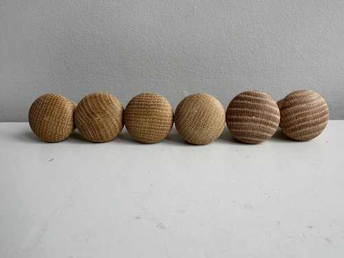 Oak solid 40mm - turned, knobs