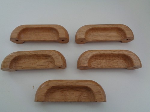 Shape door pull - d,