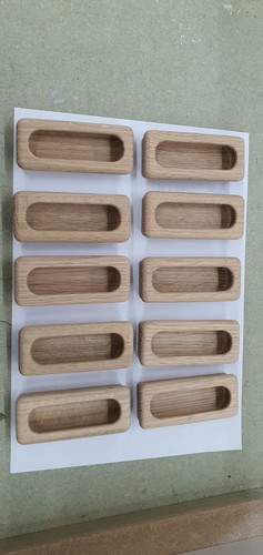 10no solid oak inset handles - oak,